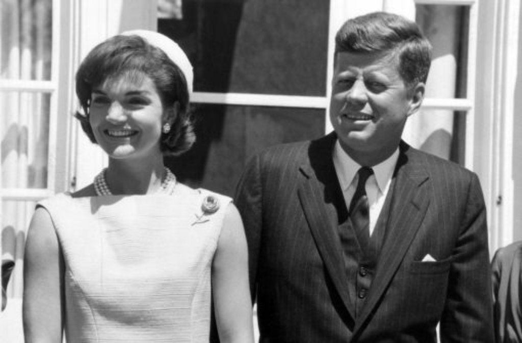 Jack und Jackie - US-Präsident John F. Kennedy und seine Frau Jacqueline haben dem Weißen Haus ihren Stempel aufgedrückt wie kaum ein Präsidentenpaar vor oder nach ihnen. Was macht den Mythos dieser beiden aus?