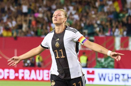 Alexandra Popp ist das Gesicht des deutschen Frauenfußballs. In unserer Bildergalerie blicken wir auf die Gegnerinnen der deutschen Elf. Foto: imago