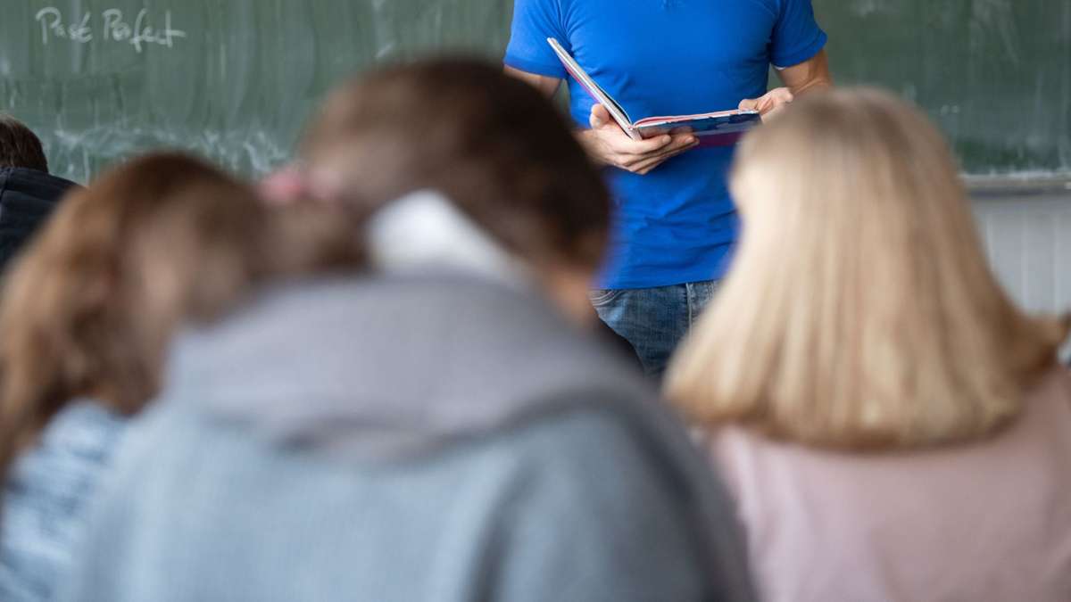 Baden-Württemberg: Lehrerverband kritisiert hohe Belastung