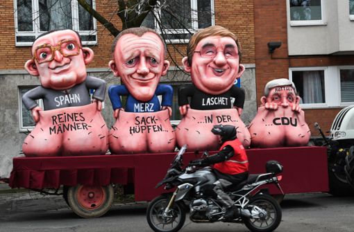 Beim Karneval wird die Männerriege, die sich für den CDU-Parteivorsitz in Stellung bringt, auf die Schippe genommen. Foto: dpa/Federico Gambarini