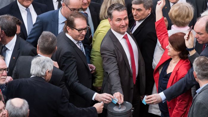 Bundestag beschließt Änderungen für Pkw-Maut