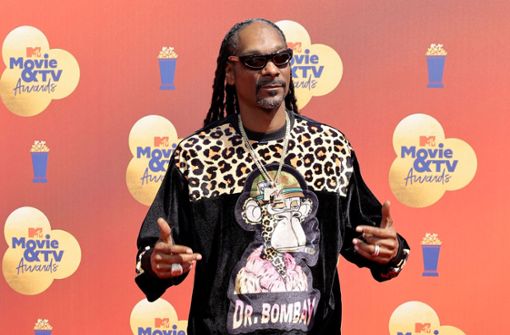 Snoop Dogg hat keine Angst vor Animal-Prints. Foto: AFP/Amy Sussman