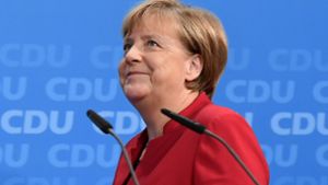 Bundeskanzlerin Angela Merkel (CDU) will sich bei ihrer Kanzlerkandidatur erneut für die volle Amtszeit von vier Jahren bewerben. Foto: AFP