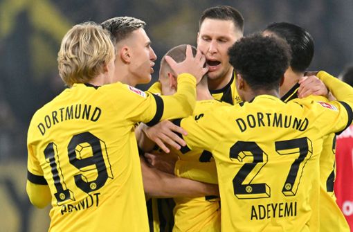 Dortmund bleibt den Bayern auf den Fersen. Foto: dpa/Torsten Silz