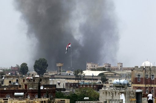 Unbeeindruckt von Luftschlägen marschieren die Huthi-Rebellen im Jemen weiter. Foto: EPA