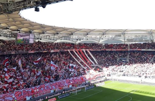 So sah die Choreografie der VfB-Stuttgart-Fans aus. Foto: Baumann