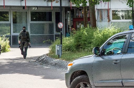 Der Amokalarm an der beruflichen  Friedrich-Ebert-Schule in Esslingen hat am 17. Juli einige Spezialeinheiten der Polizei auf den Plan gerufen. Foto: dpa/Archiv