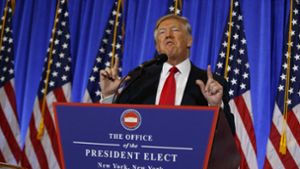Donald Trump zeigte sich auf der ersten Pressekonferenz seit der Wahl gewohnt angriffslustig. Foto: AP
