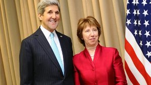 US-Außenminister John Kerry und die Außenbeauftragte der EU Catherine Ashton beim Krisentreffen in Genf. Foto: dpa