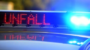 Unfall in Neuhausen: 24-Jähriger schneidet Kurve und kracht in Gegenverkehr