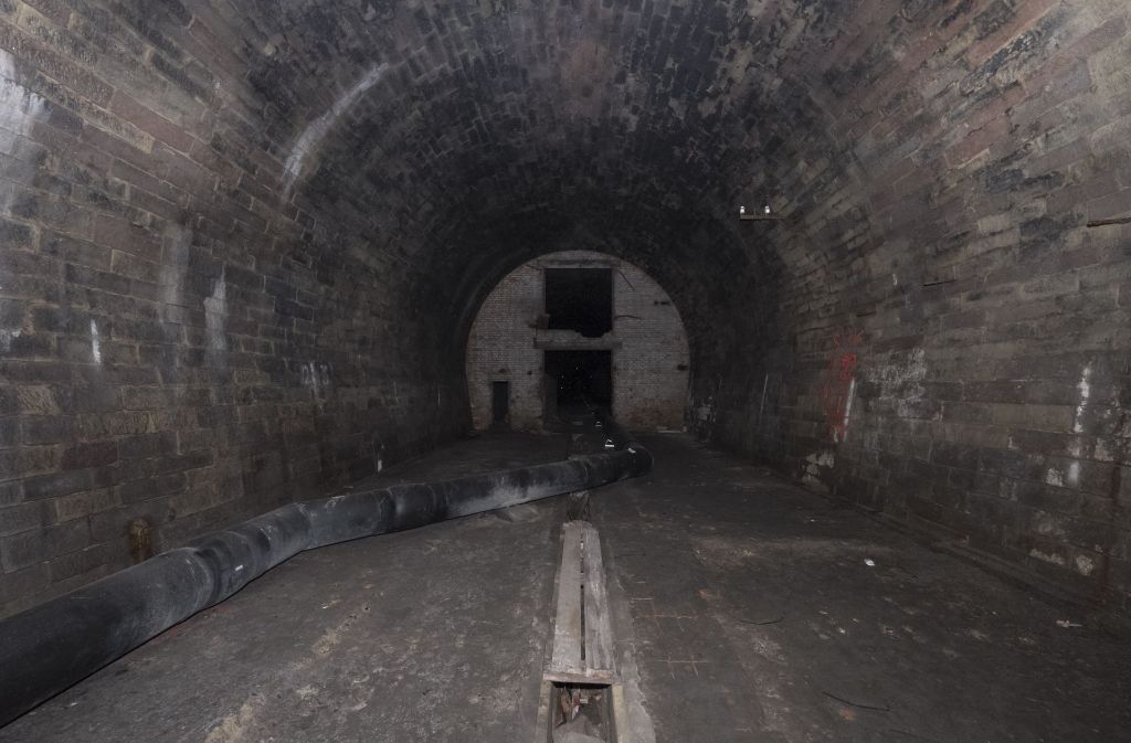 Blick ins Innere des alten Rosensteintunnels