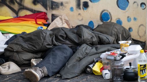 In deutschen Städten und Gemeinden gibt es immer mehr Obdachlose. Foto: dpa/Marijan Murat
