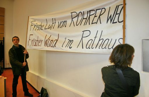 Schon 2007 protestierten Mitglieder der Schutzgemeinschaft Rohrer Weg gegen die Bebauungspläne der Frischluftschneise. Foto: Kai Müller