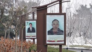 In der chinesischen Stadt Rongcheng wird man als „Modellbürger“ präsentiert, wenn man sich an die Regeln hält. Aber wehe, man geht bei Rot über die Ampel! Foto: dpa