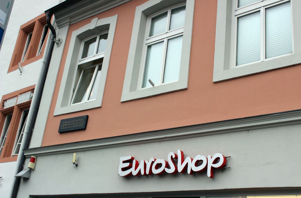 Ironie der Geschichte: In Marx’ ehemaligem Wohnhaus in Trier befindet sich heute ein Ein-Euro-Shop. In der Stadt war Marx am 5. Mai 1818 geboren worden, hier verbrachte er die ersten 17 Jahre seines Lebens.