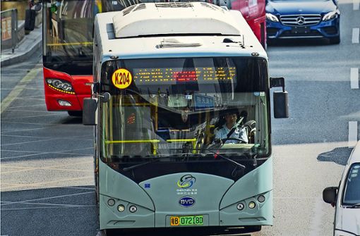 Rein elektrisch: der Busverkehr in der Millionenstadt Shenzhen Foto: Imaginechina