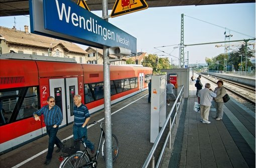 Seit 2009 fährt die S 1 nach Wendlingen: Die Trasse ist eigentlich aber nur ein Provisorium. Foto: Max Kovalenko/PPF
