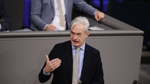 Unionsfraktionsvize Mathias Middelberg verweist darauf, dass sich auch SPD-Ministerpräsidenten für eine Rücknahme der Agrardiesel-Streichung ausgesprochen hätten. Foto: Kay Nietfeld/dpa