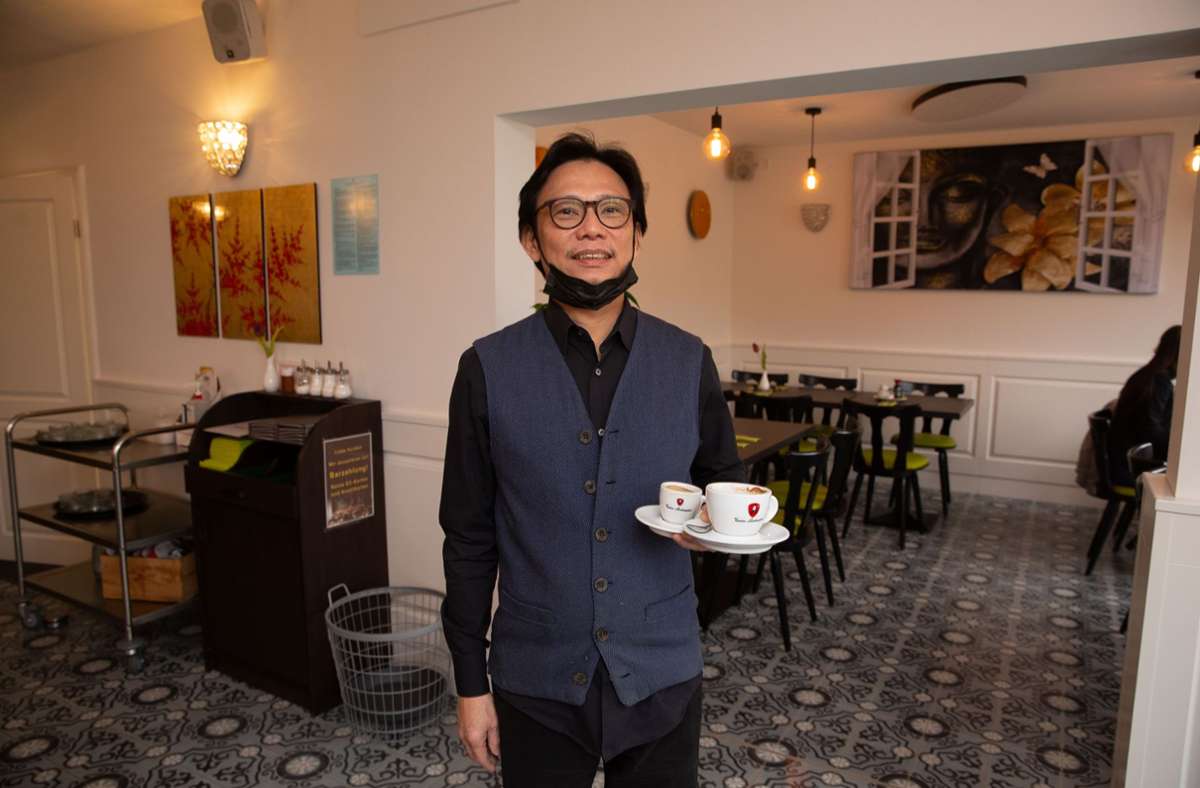 Luc-Lac-Chef Hung Tran in den neuen Räumen auf dem Pragsattel