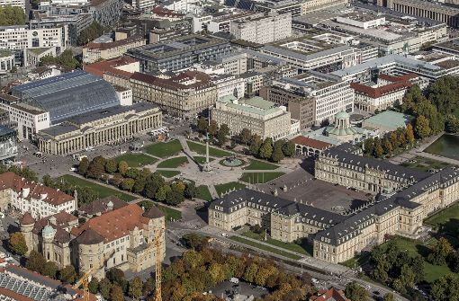 Der Schlossplatz von oben – ein Quadratmeter Königstraße kostet 29 000 Euro. Foto: Lichtgut/Leif Piechowski
