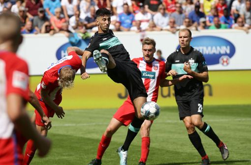 Der VfB Stuttgart verspielt gegen den  1. FC Heidenheim eine Führung. Foto: Pressefoto Baumann