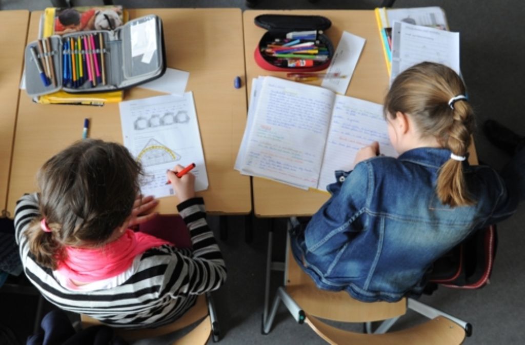 Wie wird künftig der Unterricht für die Schülerinnen und Schüler in Baden-Württemberg gestaltet? Darüber wurde am Mittwoch im Stuttgarter Landtag diskutiert. Foto: dpa/Symbolbild