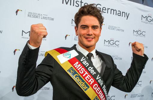 1,87 Meter groß, sportlich, brünett: der 23-jährige Dominik Bruntner aus Hochdorf im Kreis Esslingen ist der neue „Mister Germany“ 2017. Foto: dpa