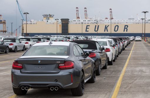 Das Vereinigte Königreich war 2019 der weltweit größte Exportmarkt für die deutschen Autohersteller. Neuwagen des BMW-Konzerns stehen  in Bremerhaven zur Verschiffung bereit. Foto: dpa/Ingo Wagner