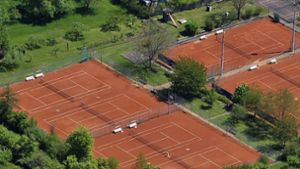Unbekannte Eindringlinge trieben auf einer Tennisanlage ihr Unwesen. (Symbolbild) Foto: dpa