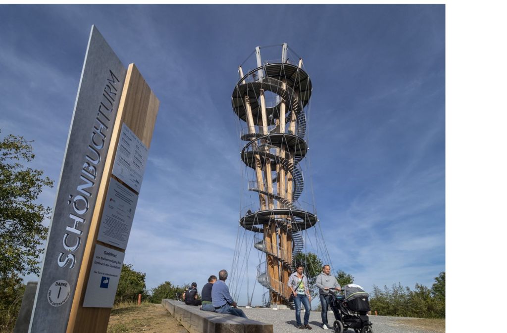 30 Meter über der Erde: der Schönbuchturm bietet einen Rundumblick. Foto: factum/Weise