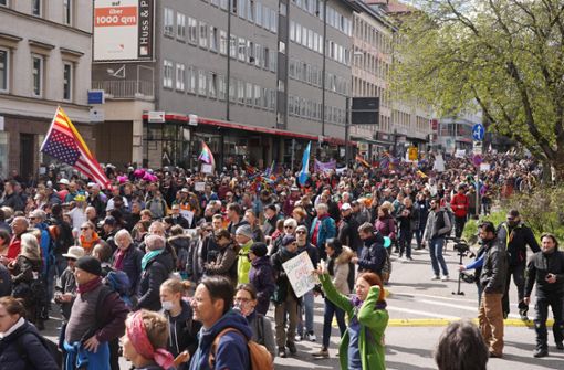 „Querdenken“-Demonstration in Stuttgart. Foto: Andreas Rosar Fotoagentur-Stuttg