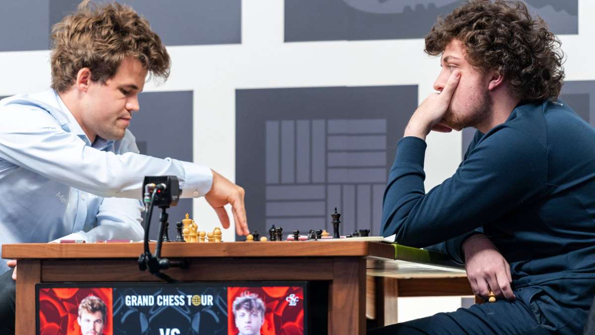 Nach Eklat beim Schach Magnus Carlsen wirft Hans Niemann erstmals konkret Betrug vor