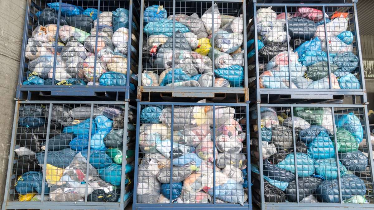 Greenpeace prangert an: Second-Hand-Kleider landen in Afrika auf dem Müll