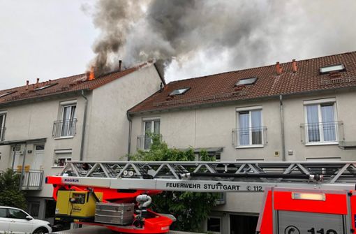 Die Feuerwehr Stuttgart ist am Freitagnachmittag zu einem Brand in Stuttgart-Weilimdorf ausgerückt. Foto: Fotoagentur Stuttgart /Andreas Rosar
