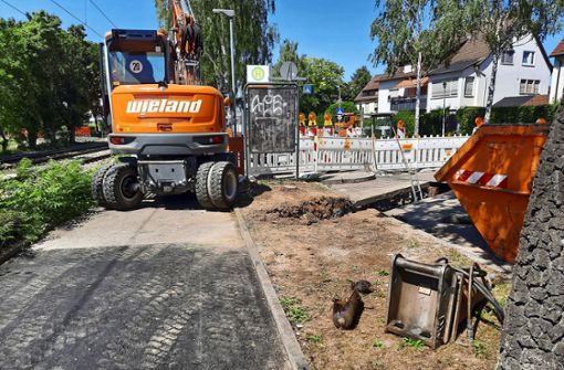 Bei Bauarbeiten in Fellbach ist am Dienstag eine Bombe entdeckt worden.  Foto: Dirk Herrmann