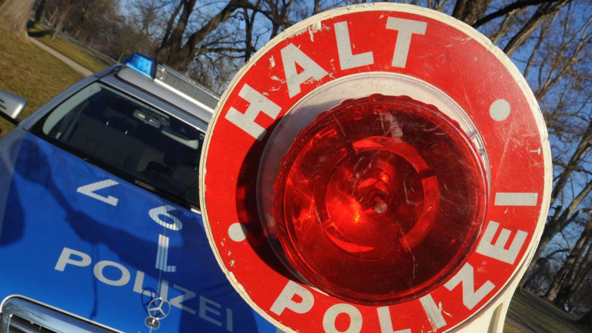 Kontrolle an der A8 beim Sindelfinger Wald: Polizei stellt mehr als 120 Verstöße fest