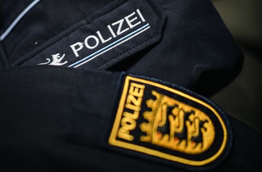 Unter strengen Sicherheitsvorkehrungen findet der Prozess gegen vier Verdächtige wegen der Schießerei im September 2022 in Esslingen-Mettingen statt. Foto: dpa/Sebastian Gollnow