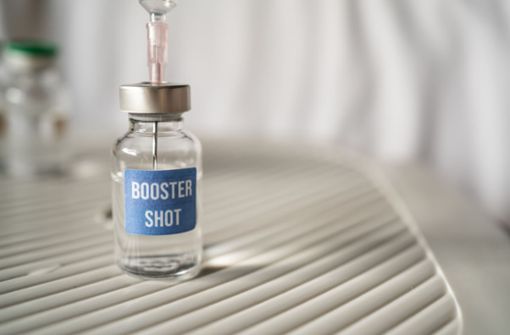 Booster-Impfungen werden immer wichtiger, aber was ist mit Personen, die geimpft und genesen sind? Die Antwort finden Sie hier.