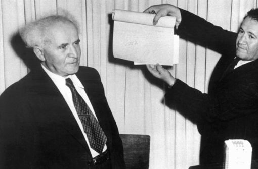 Die Proklamation des Staates Israel im Jahr 1948,  ihre Vorgeschichte und ihre Folgen sorgen noch heute für Streit (links der erste  Ministerpräsident des Landes, David Ben-Gurion). Foto: dpa
