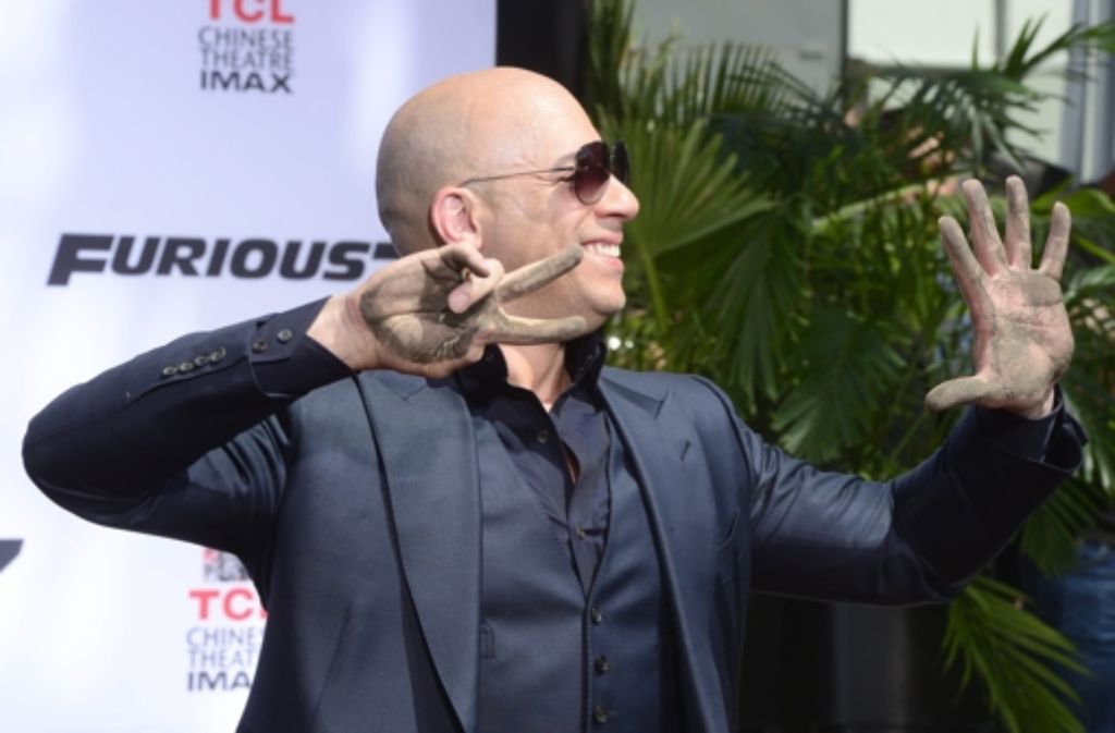 Vin Diesel drückt seine Trauer um Paul Walker auch zwei Jahre nach dessen Tod immer wieder in der Öffentlichkeit aus: Der Schauspieler war nicht nur Filmpartner aus „Fast and Furious“, sondern vor allem auch enger Freund.