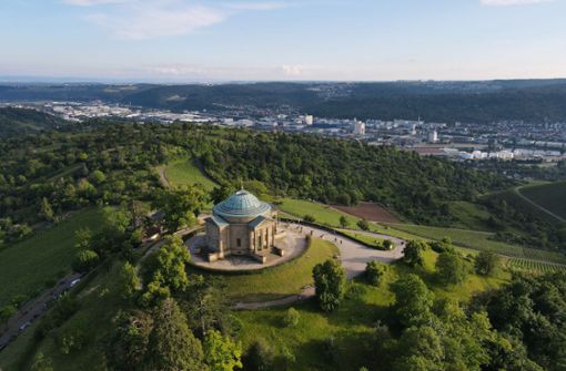 Die Grabkapelle auf dem Württemberg ist ein beliebtes Ausflugsziel und ein kleines Wahrzeichen Stuttgarts. Foto: Jan-Philipp Strobel/dpa/Jan-Philipp Strobel