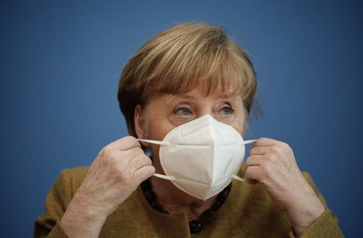 Es seien in Deutschland Schwachstellen und Stärken sichtbar geworden, sagte Angela Merkel am Dienstag beim Online-Treffen des Weltwirtschaftsforums (Archivbild). Foto: AFP/MICHAEL KAPPELER