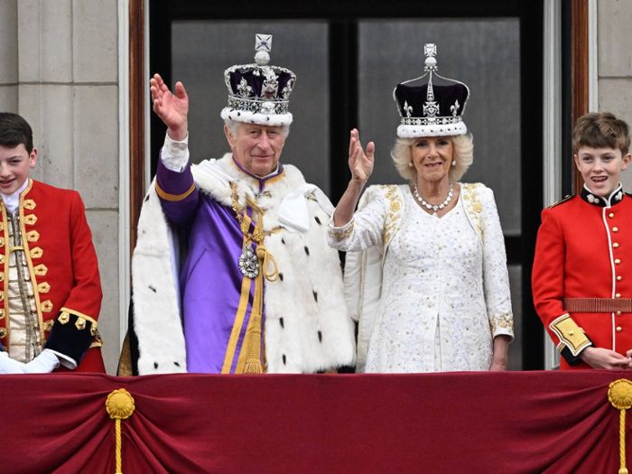 Gottesdienst und Prozessionen: So feiert Schottland die Krönung von König Charles III.
