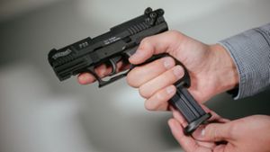 Polizei findet Waffen in Wohnung in Erkenbrechtsweiler