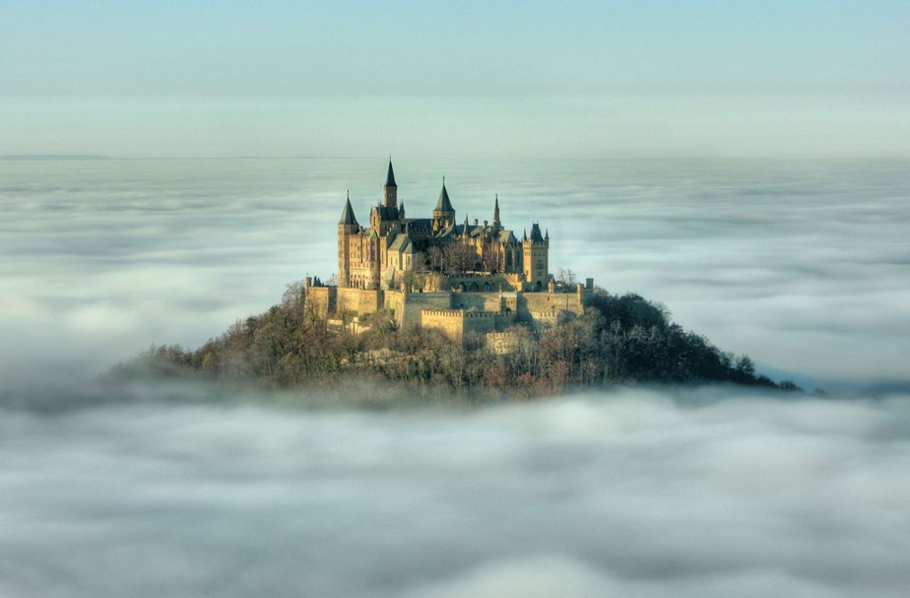 Die Burg Hohenzollern hat jährlich rund 340 000 Besucher – damit hat sie es nicht ganz unter die ersten 20 Attraktionen geschafft Foto: privat