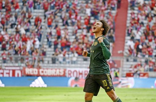 Um die Spiele von Leroy Sané und dem FC Bayern zu verfolgen, muss der Fan gleich mehrere Bezahlsender auf dem Schirm haben. Foto: imago images/S