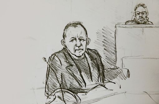 Eine Gerichtszeichnung zeigt den Angeklagten Peter Madsen (Mitte) während der Verhandlung  im Gerichtssaal in der dänischen Hauptstadt Kopenhagen Foto: AFP