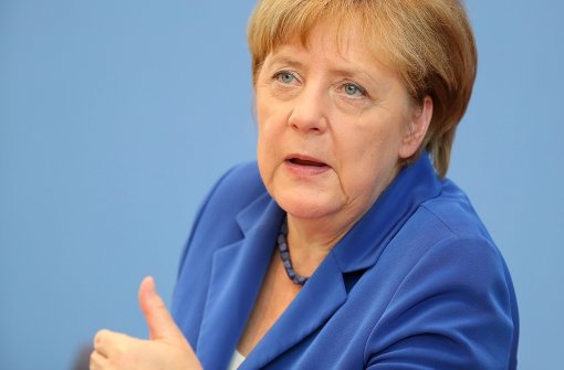 Kanzlerin Merkel legt einen Maßnahmenkatalog vor, mit dem der Staat auf die terroristische Bedrohung reagiert. Foto: dpa