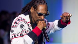 Snoop Dogg wird am 21. Juli in Stuttgart erwartet - und die Fans wollen alle dabei sein. Foto: dpa