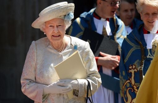 Die britische Königin Elizabeth II. ist zum 60. Jubiläum ihrer Krönung mit einem Gottesdienst gefeiert worden.  Foto: dpa